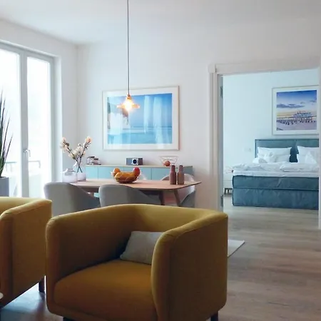 Coast House White Island * ゼリン
