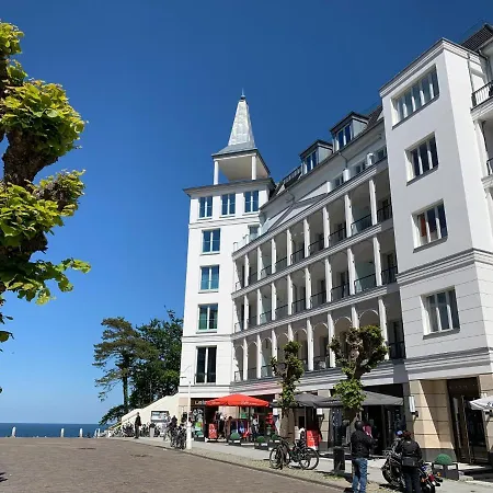 アパート Coast House White Island ゼリン